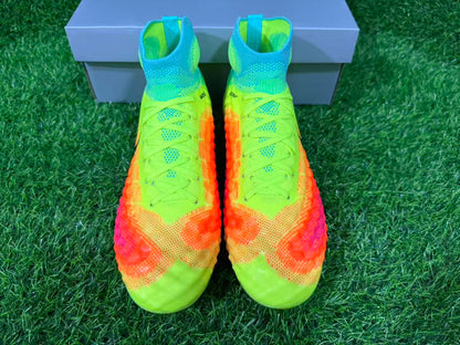 Nike Magista