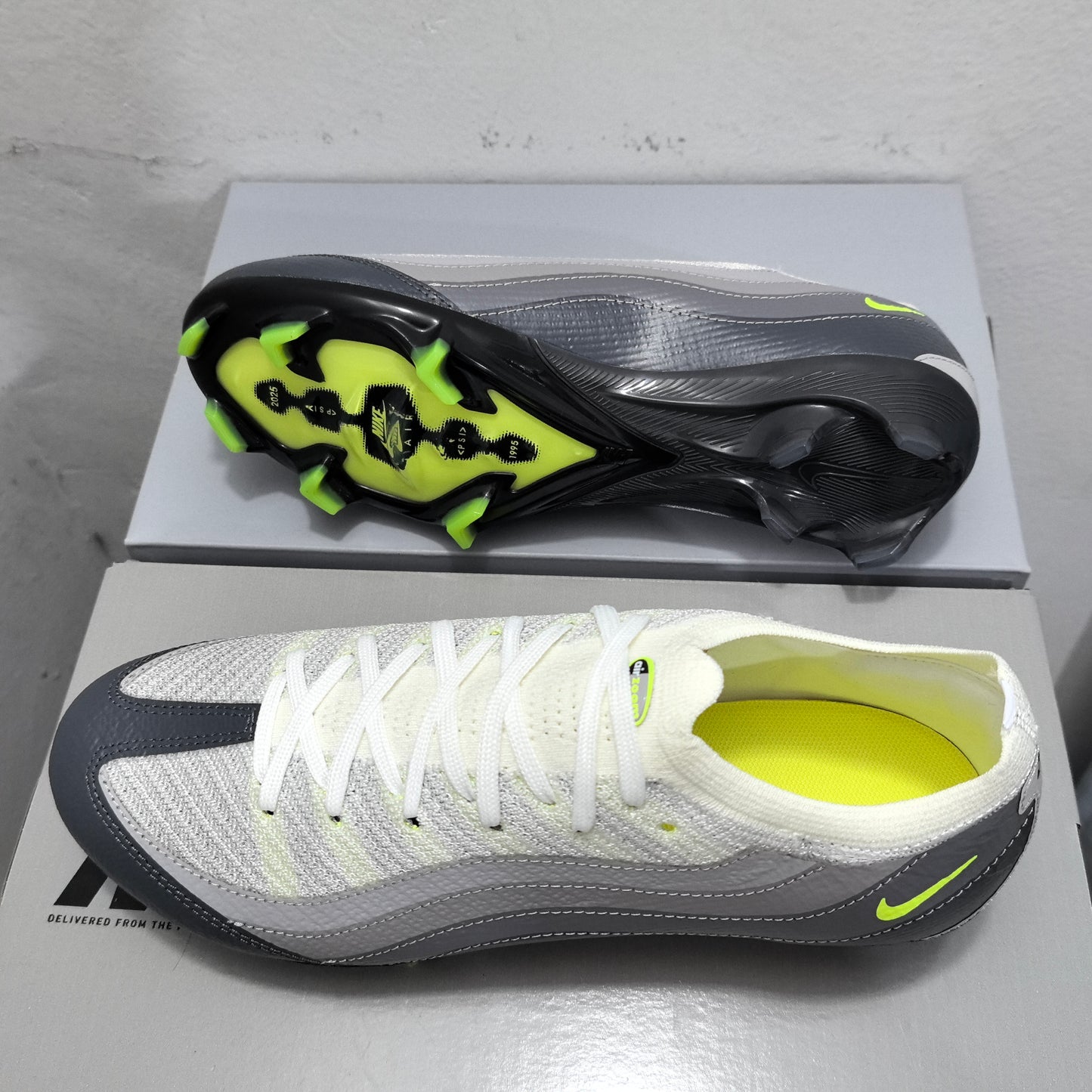 Nike Vapor 16 x Air max 95