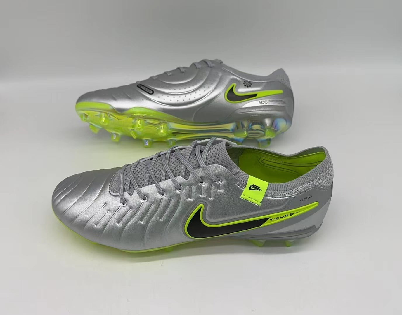 Nike Tiempo