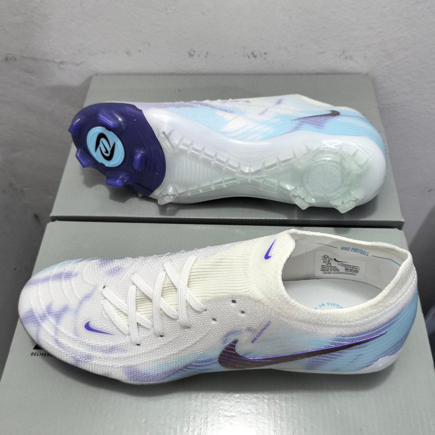 Nike Phantom