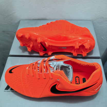 Nike CTR360