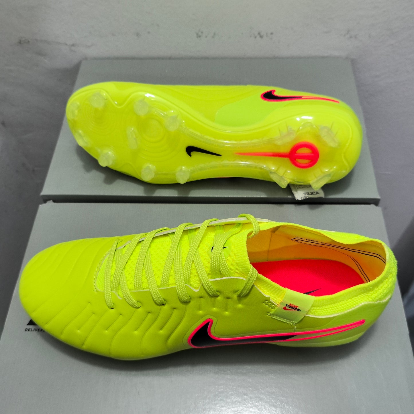 Nike Tiempo